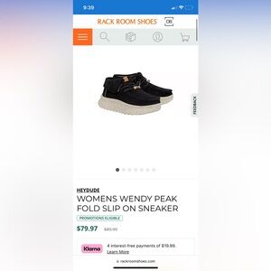 Size 6.5 hey dude platforms. Only worn 3 times.